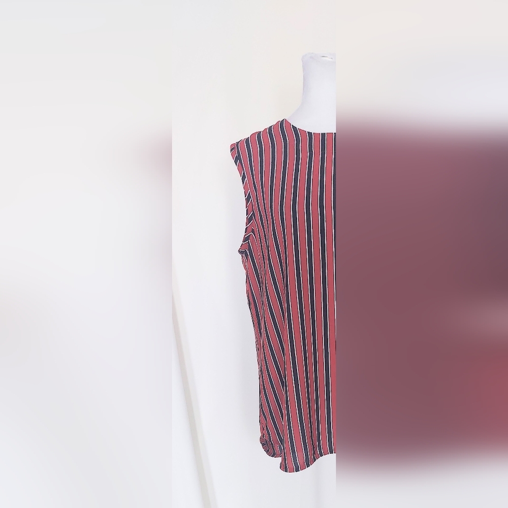 Anne Klein Sleeveless Career Top Size Medium Black Red Stripes - Picture 2 of 9